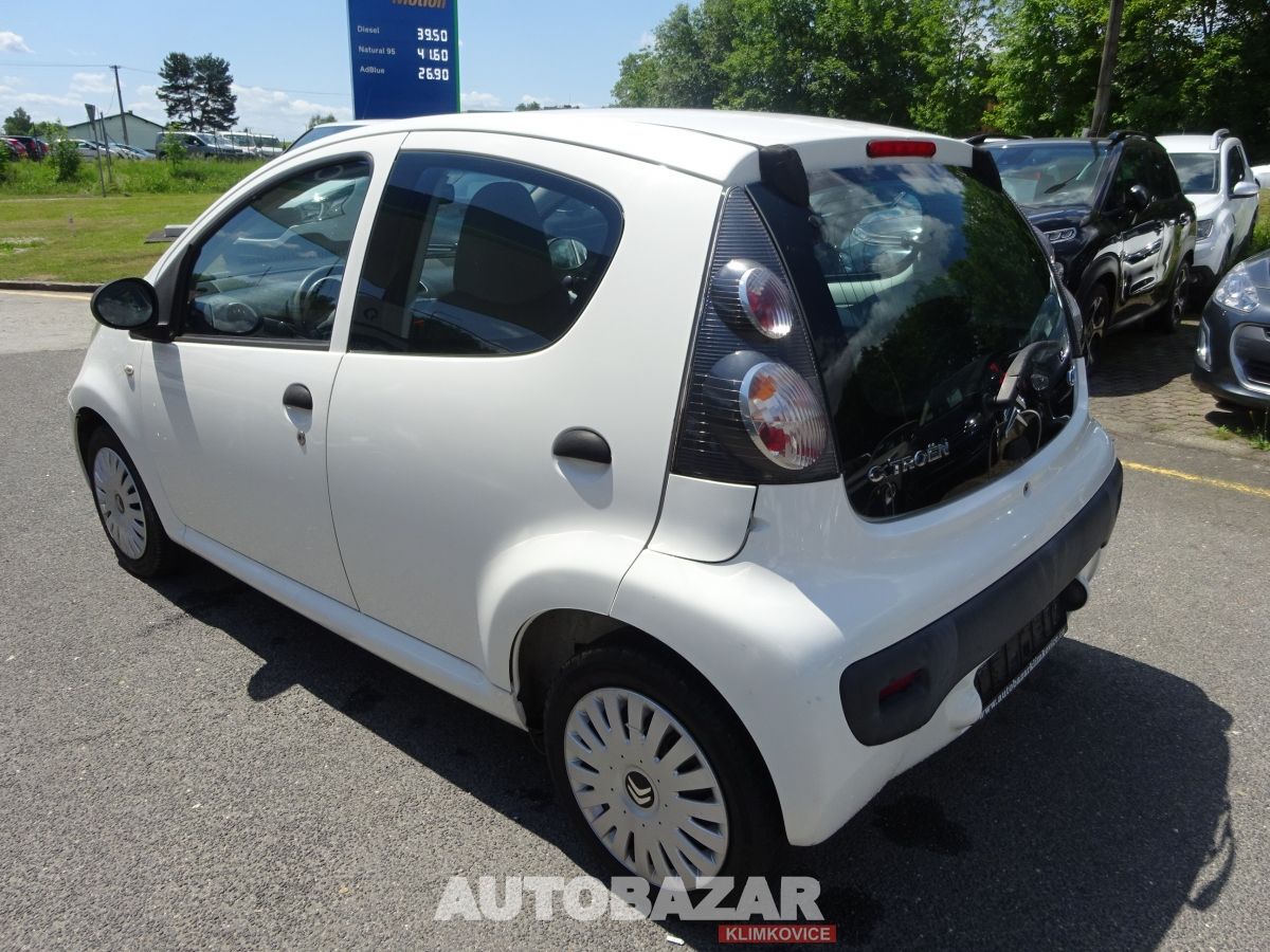 Citroën C1, 1,0 i, Č. 21 - fotka 6
