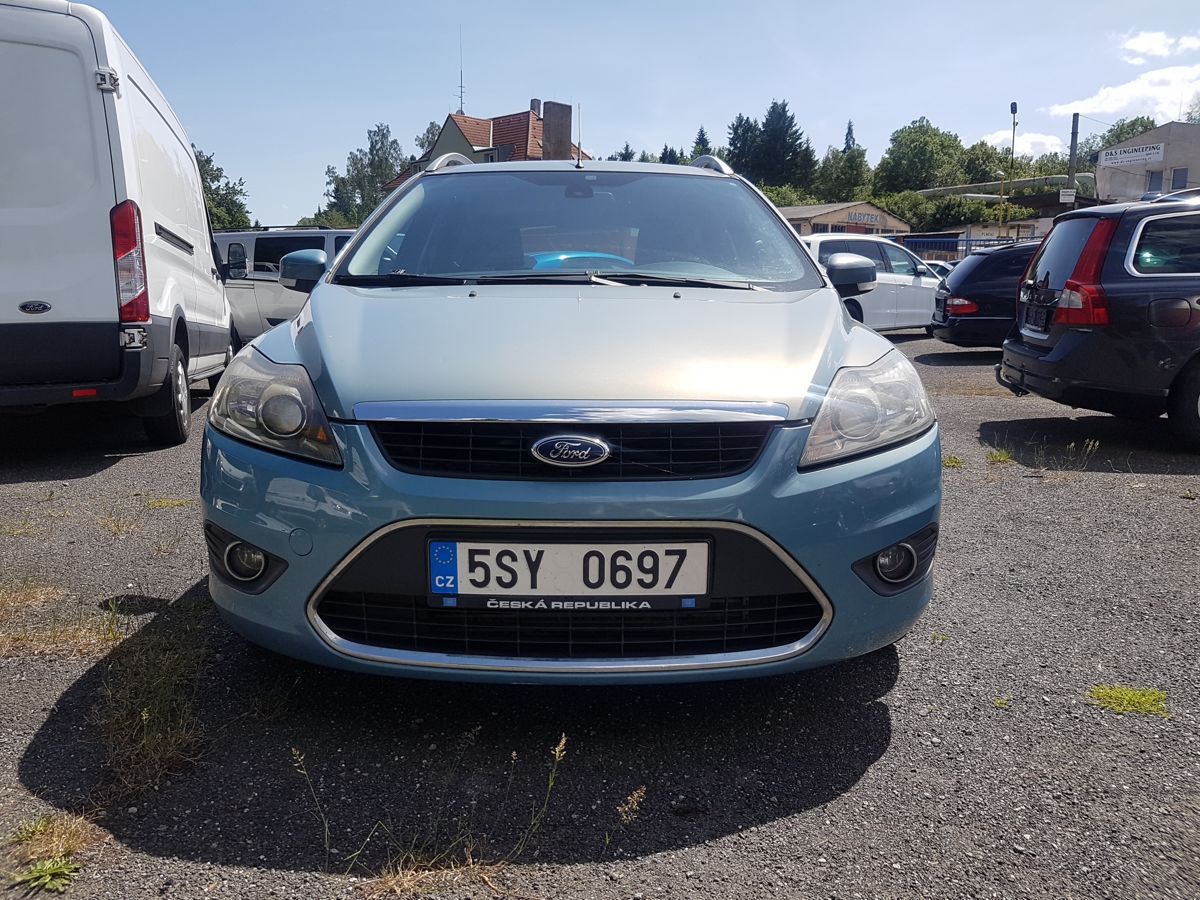 Ford Focus, 2.0TDCi 100KW 6RYCHLOSTÍ - fotka 2