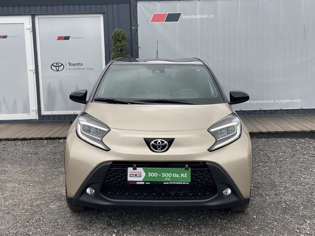 Toyota Aygo, 1.0i, ČR, Style Tech, automat - fotka 3