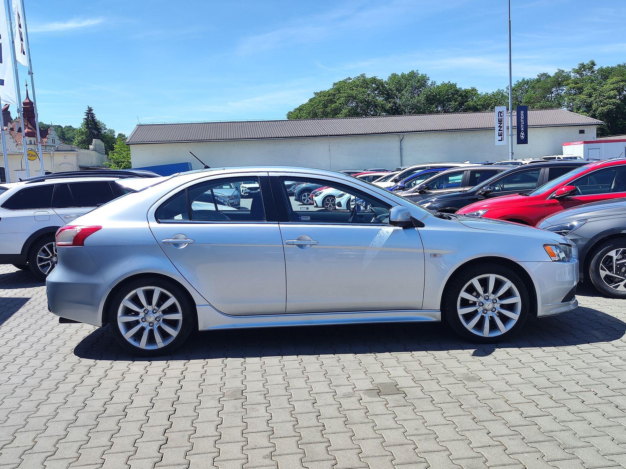 Mitsubishi Lancer, 1.8 Mivec/105kW Intense - fotka 4