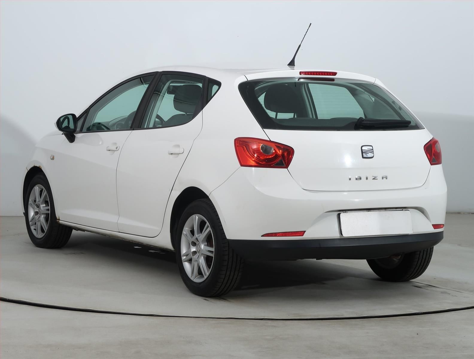 Seat Ibiza, 1.4 16V, po STK - fotka 4