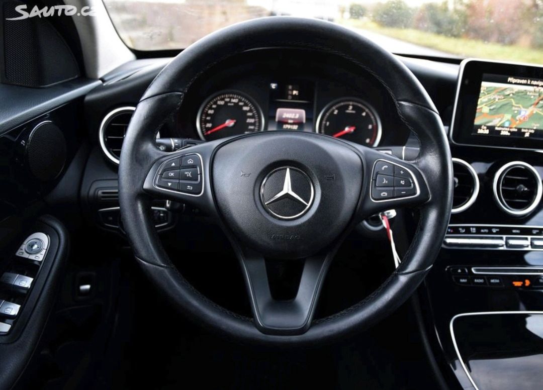 Mercedes-Benz Třídy C, Mercedes-Benz C 2.2d - fotka 4