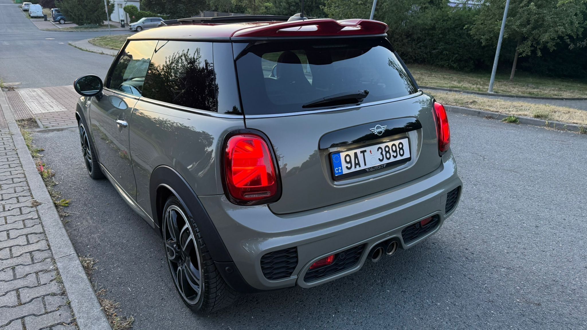 Mini Cooper S, John cooper works VÝBAVA - fotka 5