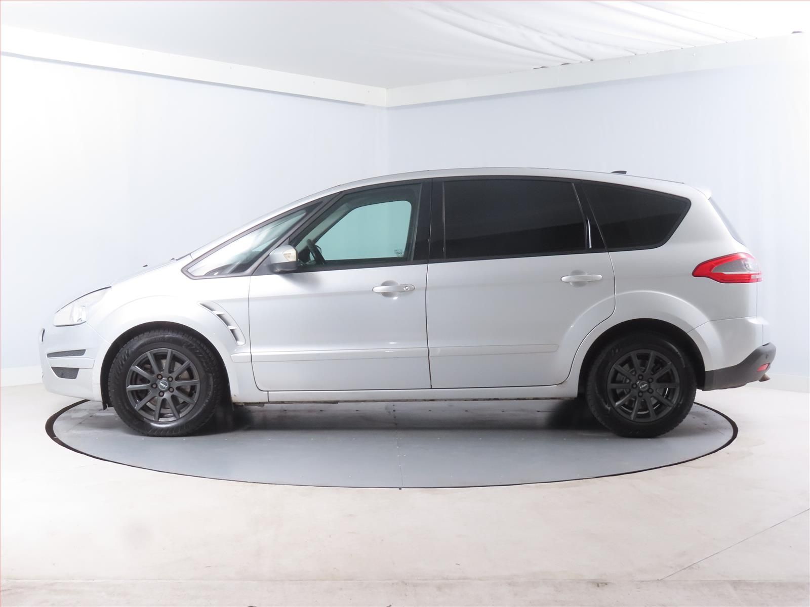 Ford S-MAX, 2.0 TDCi, po STK - fotka 3