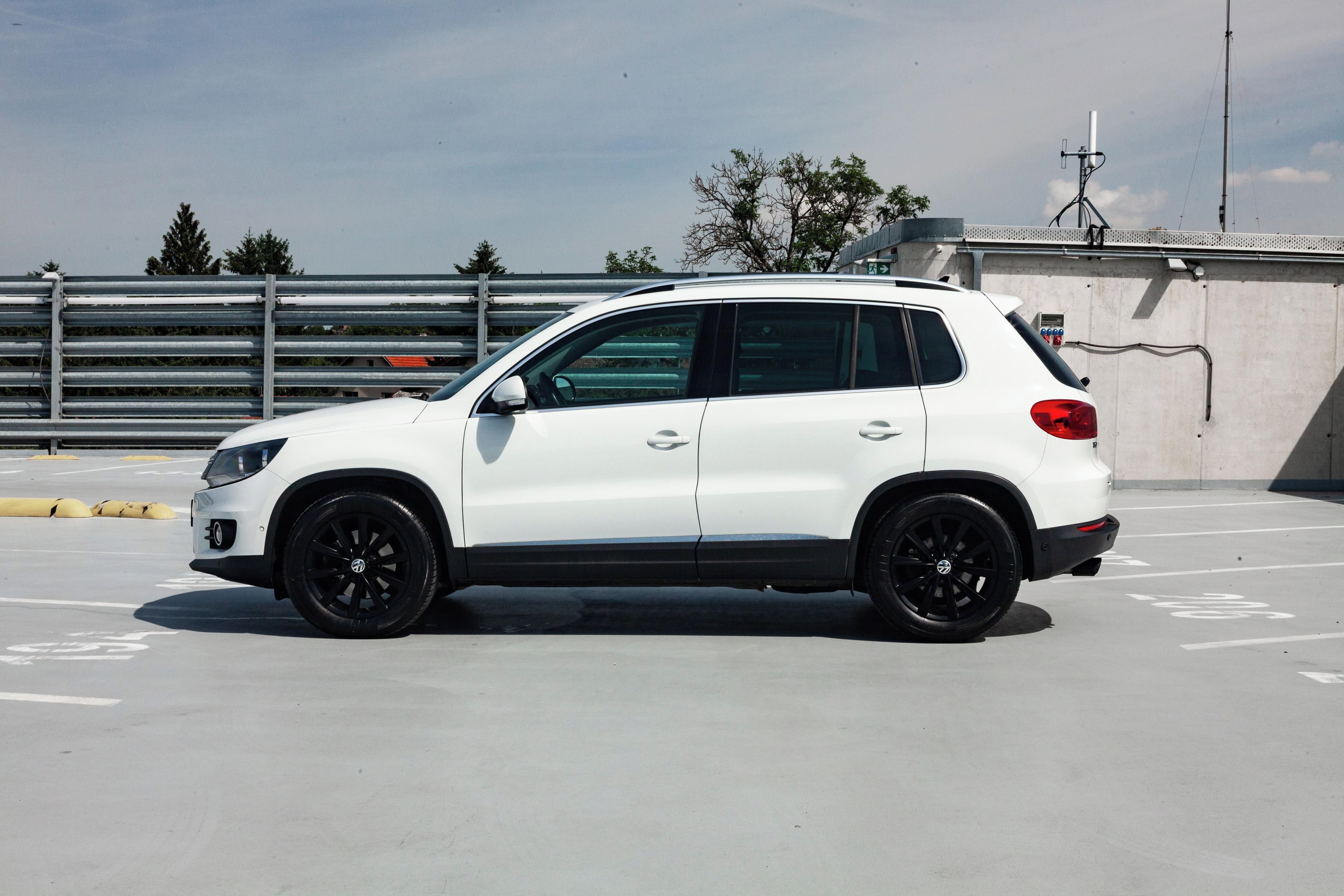 Volkswagen Tiguan, VW TIGUAN 2.0 - fotka 6