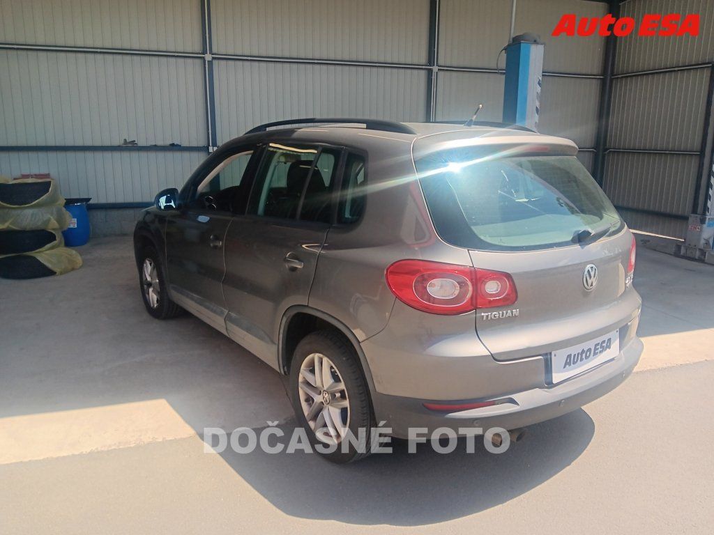 Volkswagen Tiguan, 2.0TDi - fotka 2