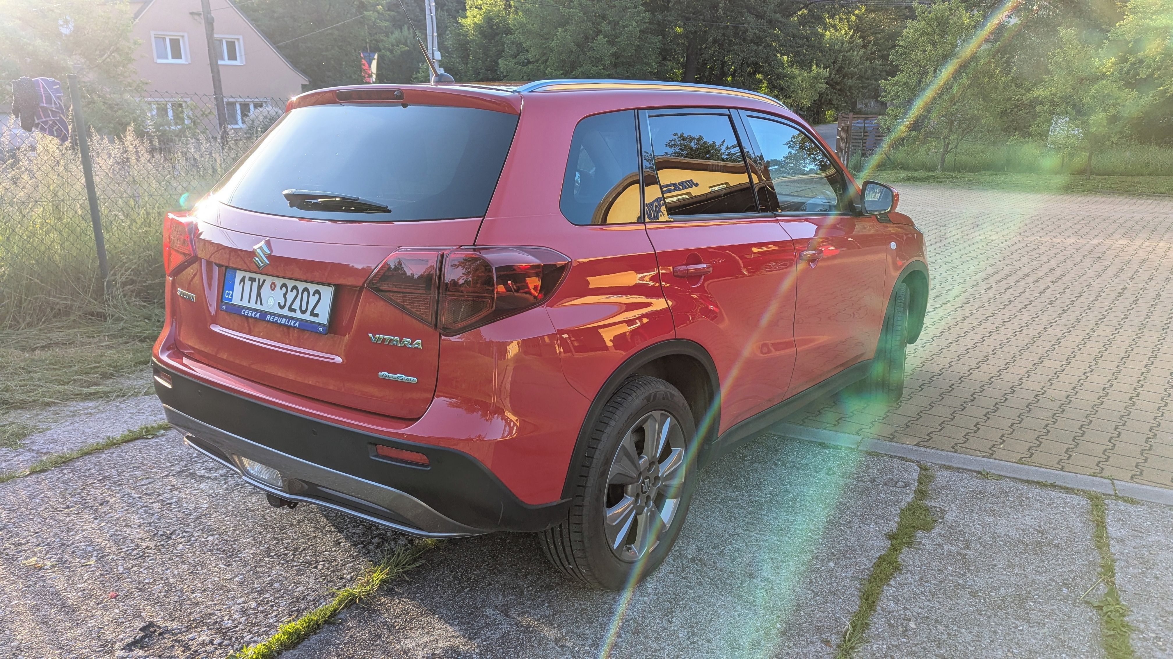 Suzuki Vitara, 1.4 BJ 4x4 AT 103 kw - fotka 6