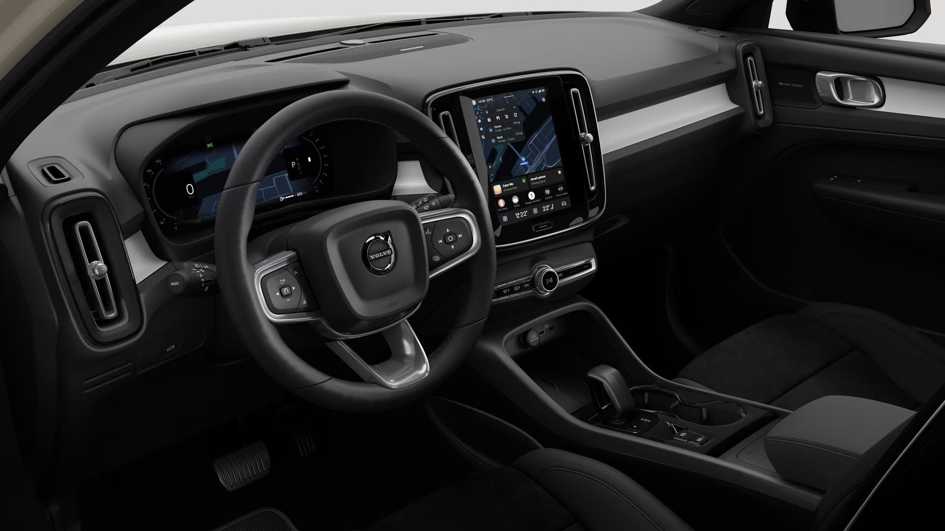 Volvo XC40, B3 AUT DARK ULTRA - fotka 3
