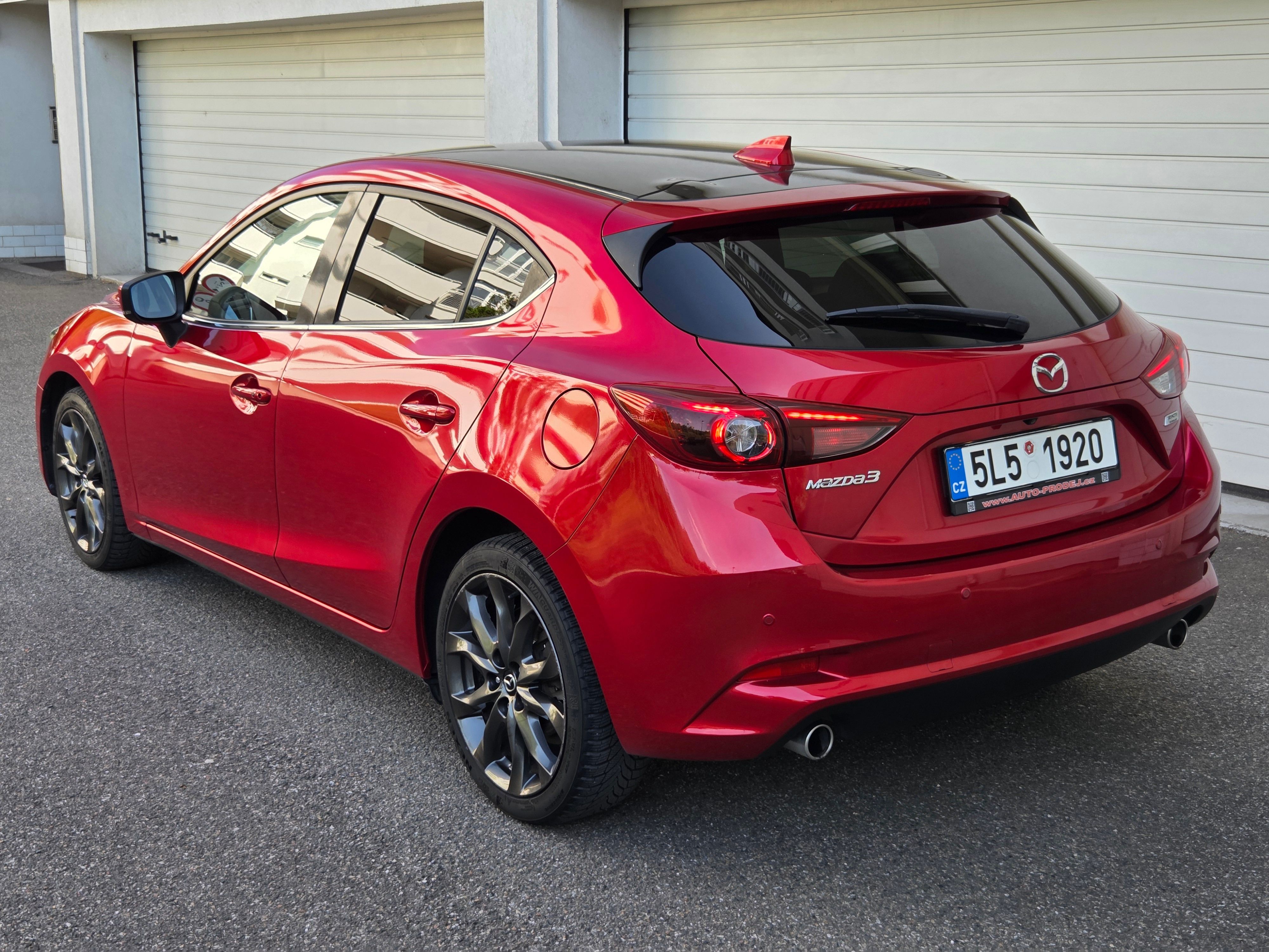 Mazda 3, 2.2D 110Kw Automat DPH - fotka 6