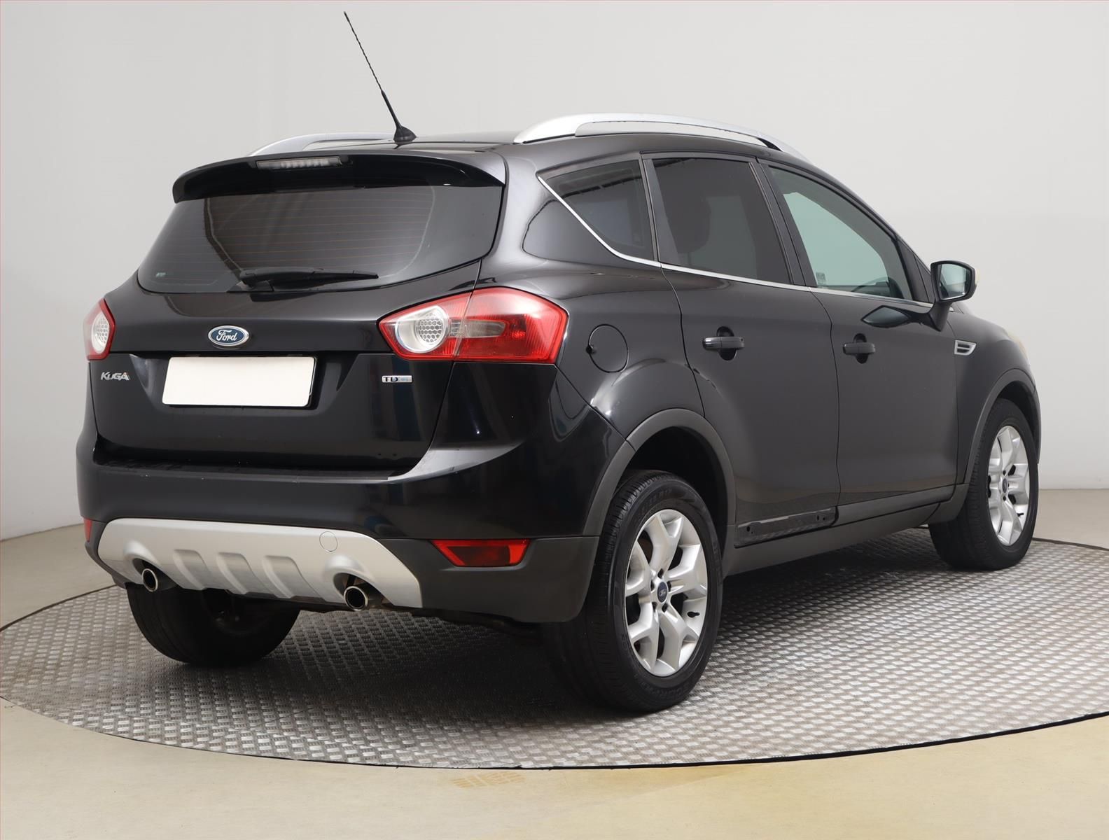Ford Kuga, 2.0 TDCi, 4X4 - fotka 5