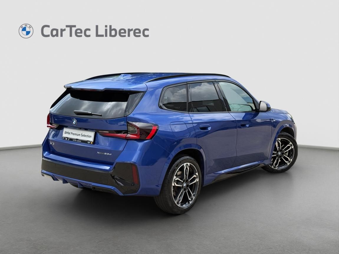 BMW X1, xDrive23d - fotka 3