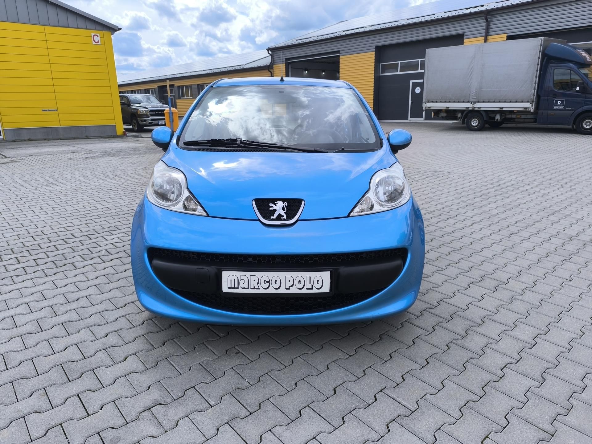 Peugeot 107, 1.0 KLIMA, DOLOŽENÉ KM - fotka 2