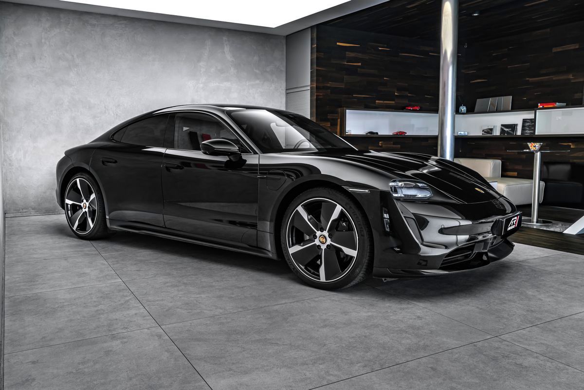 Porsche Taycan, Turbo S Keramiky Pano 360 - fotka 4
