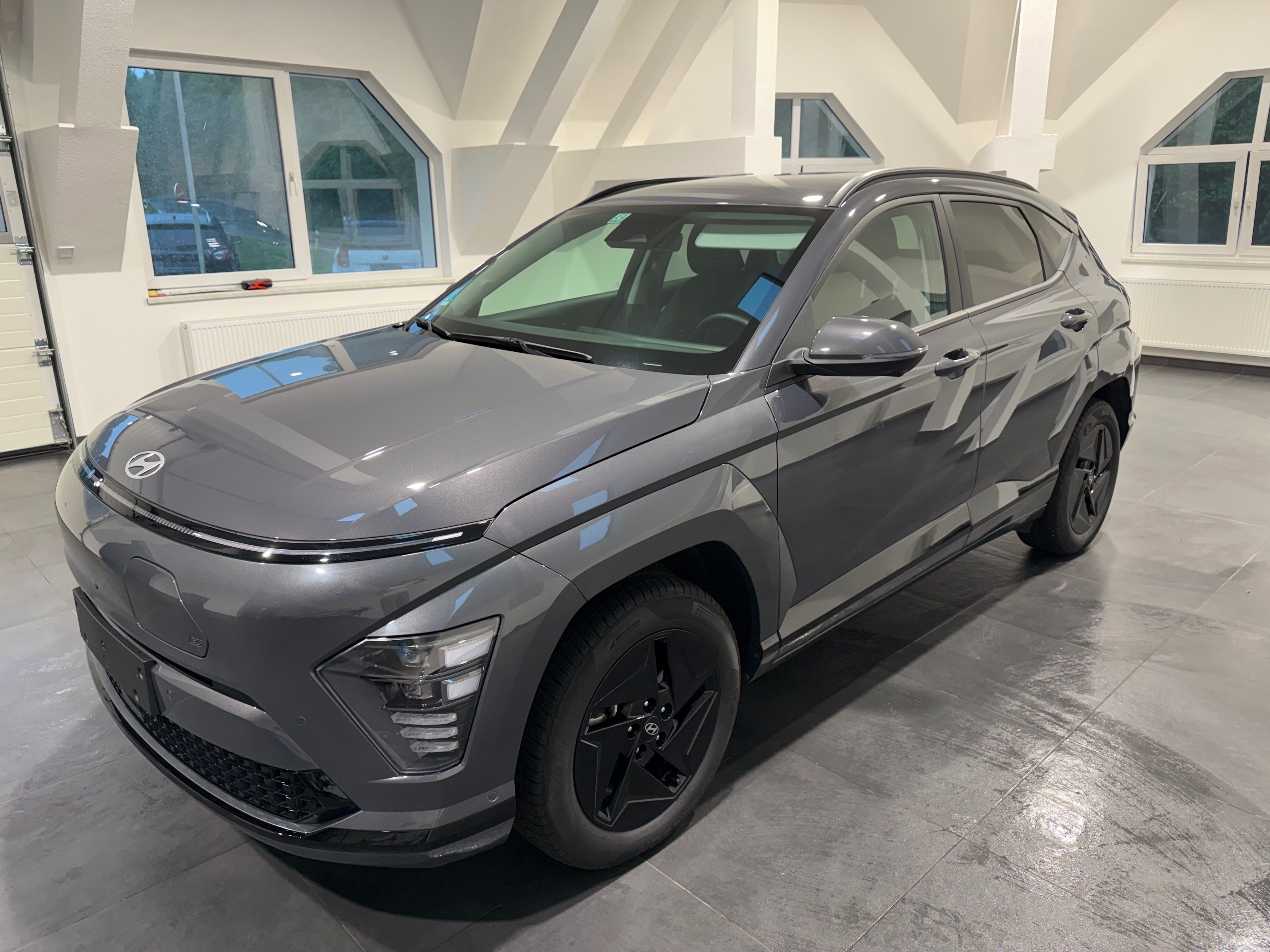 Hyundai Kona, Electric TREND 2WD 150kw/204