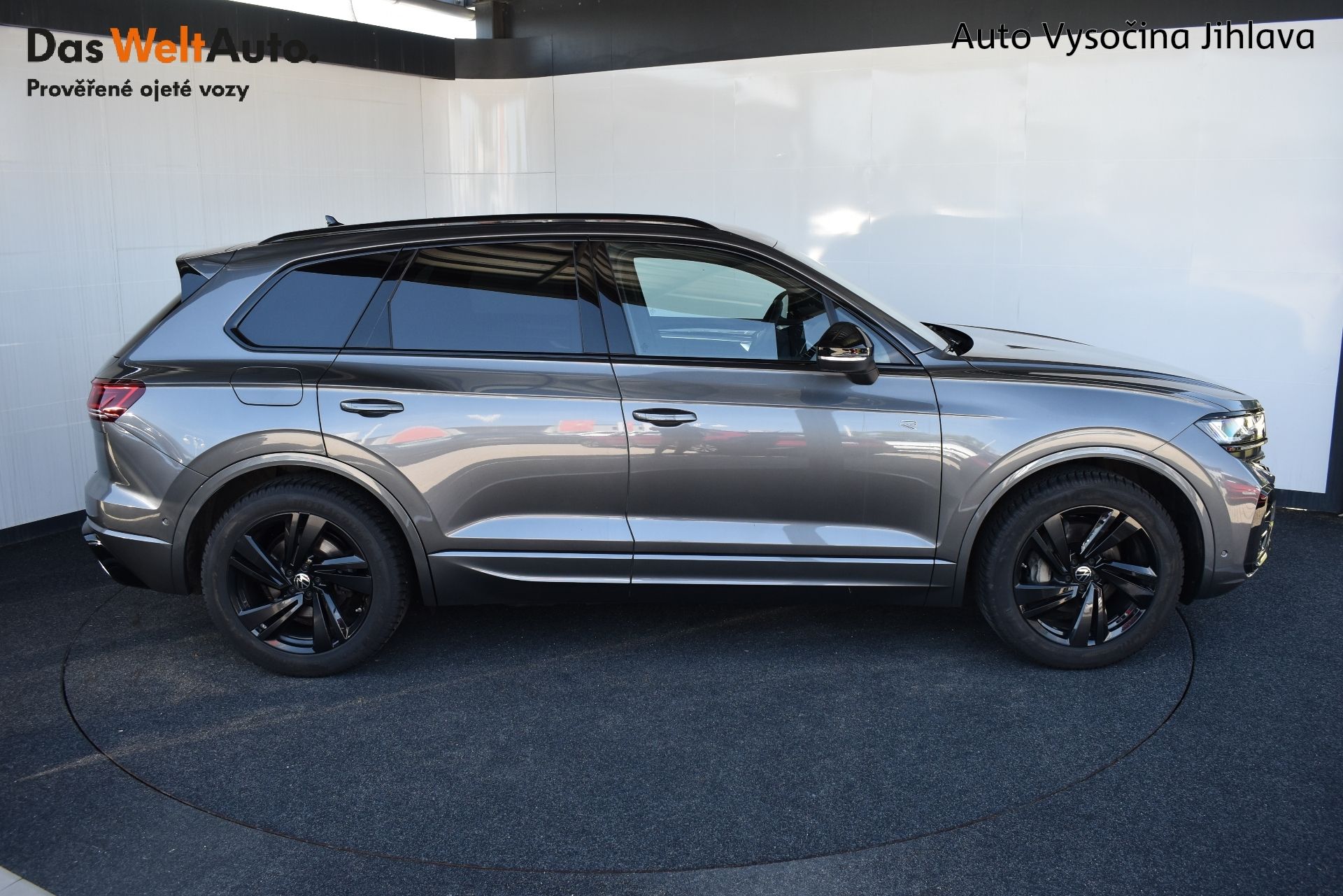 Volkswagen Touareg, R-Line 3.0TDI 210kW,Webasto, T - fotka 6