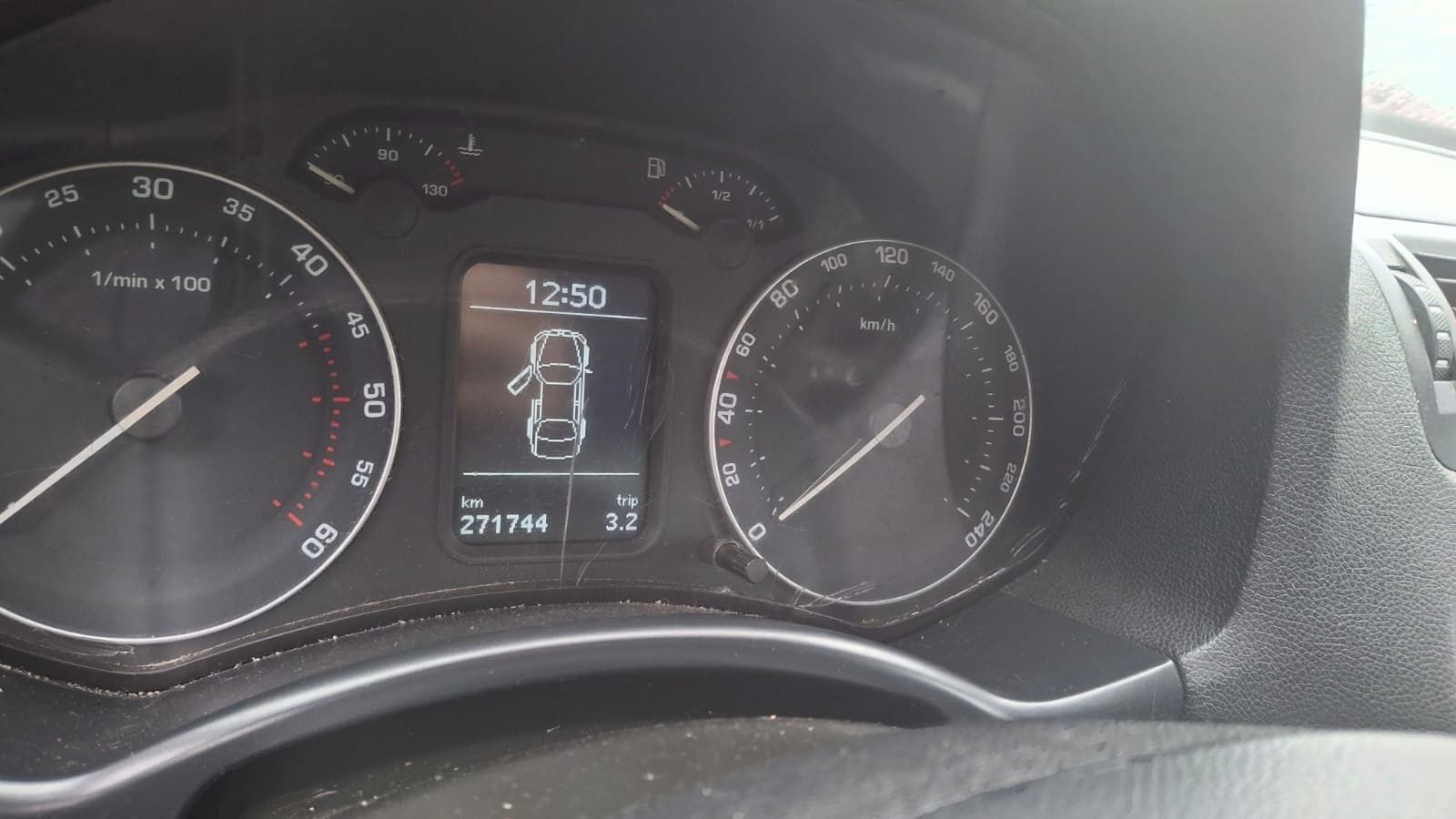 Škoda Octavia, 2.0TDI STK platná  103kW - fotka 3