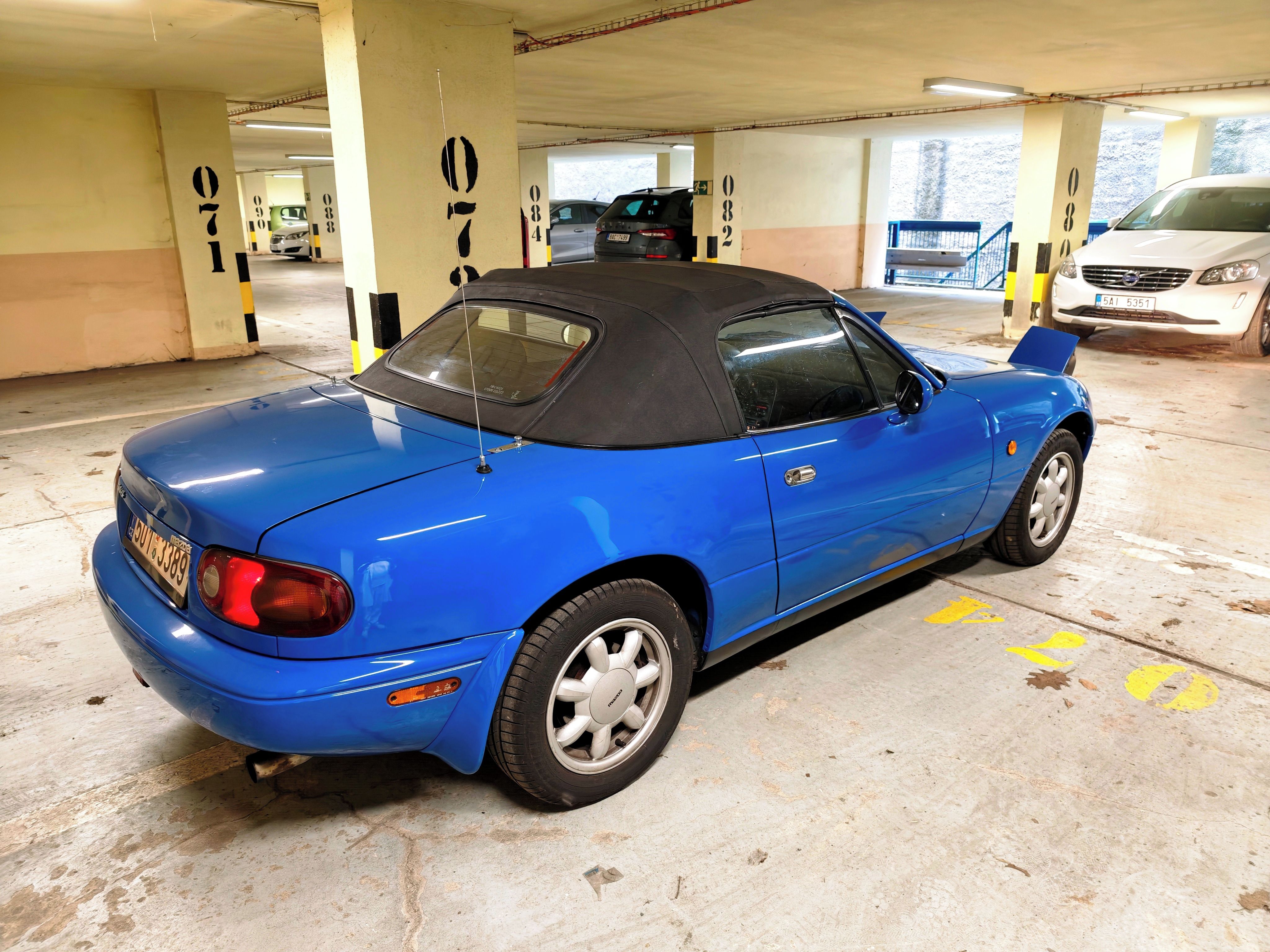 Mazda MX-5, Mazda MX-5 NA mrkačka - fotka 2