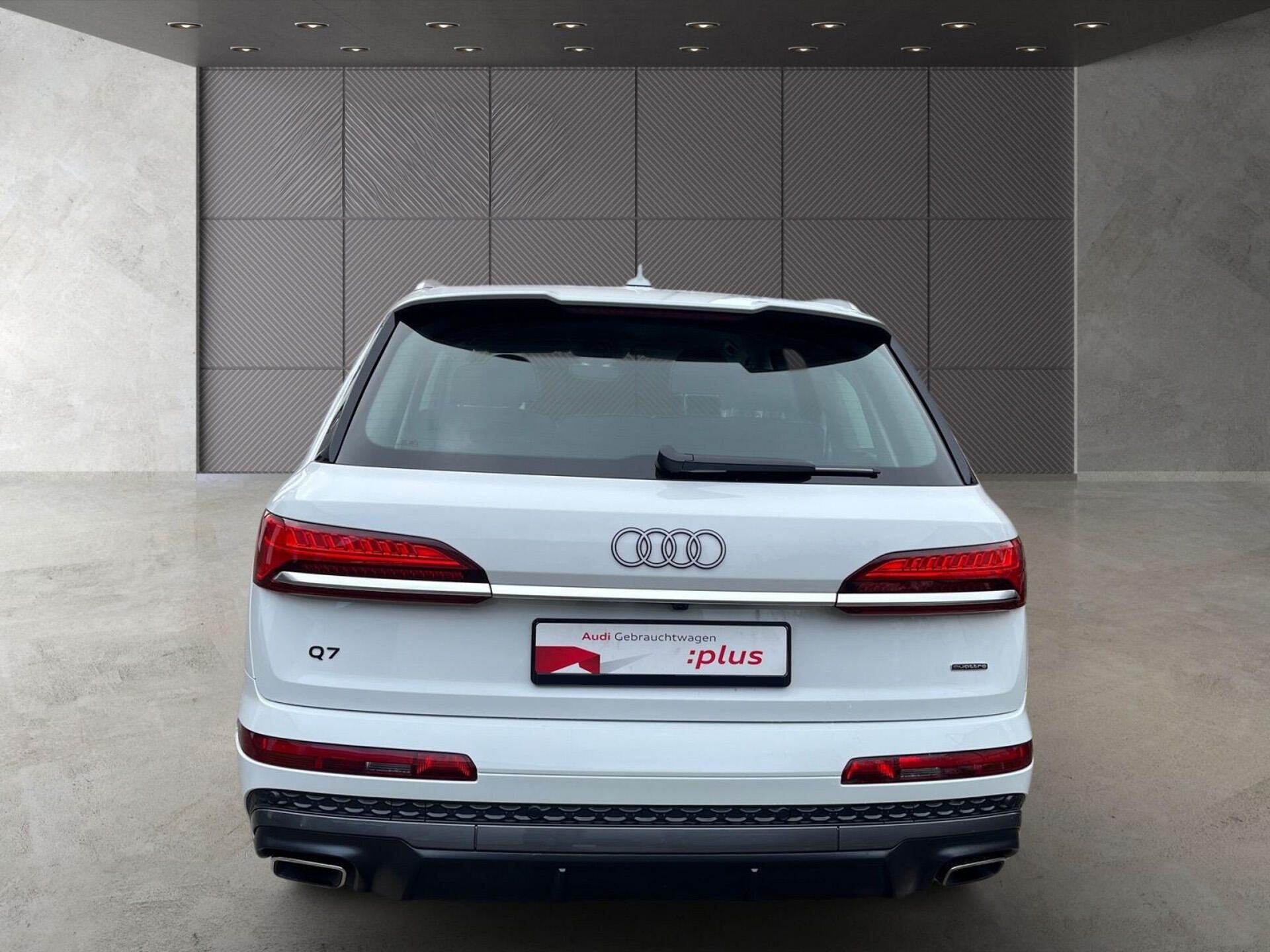 Audi Q7, TDI q 210kW S-Line Vzduch LED - fotka 3