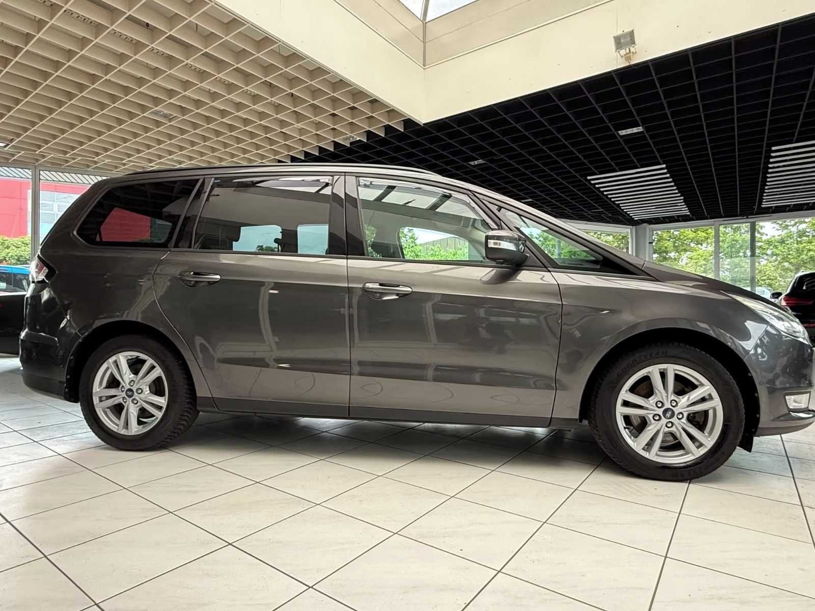 Ford Galaxy, GALAXY Business - fotka 2