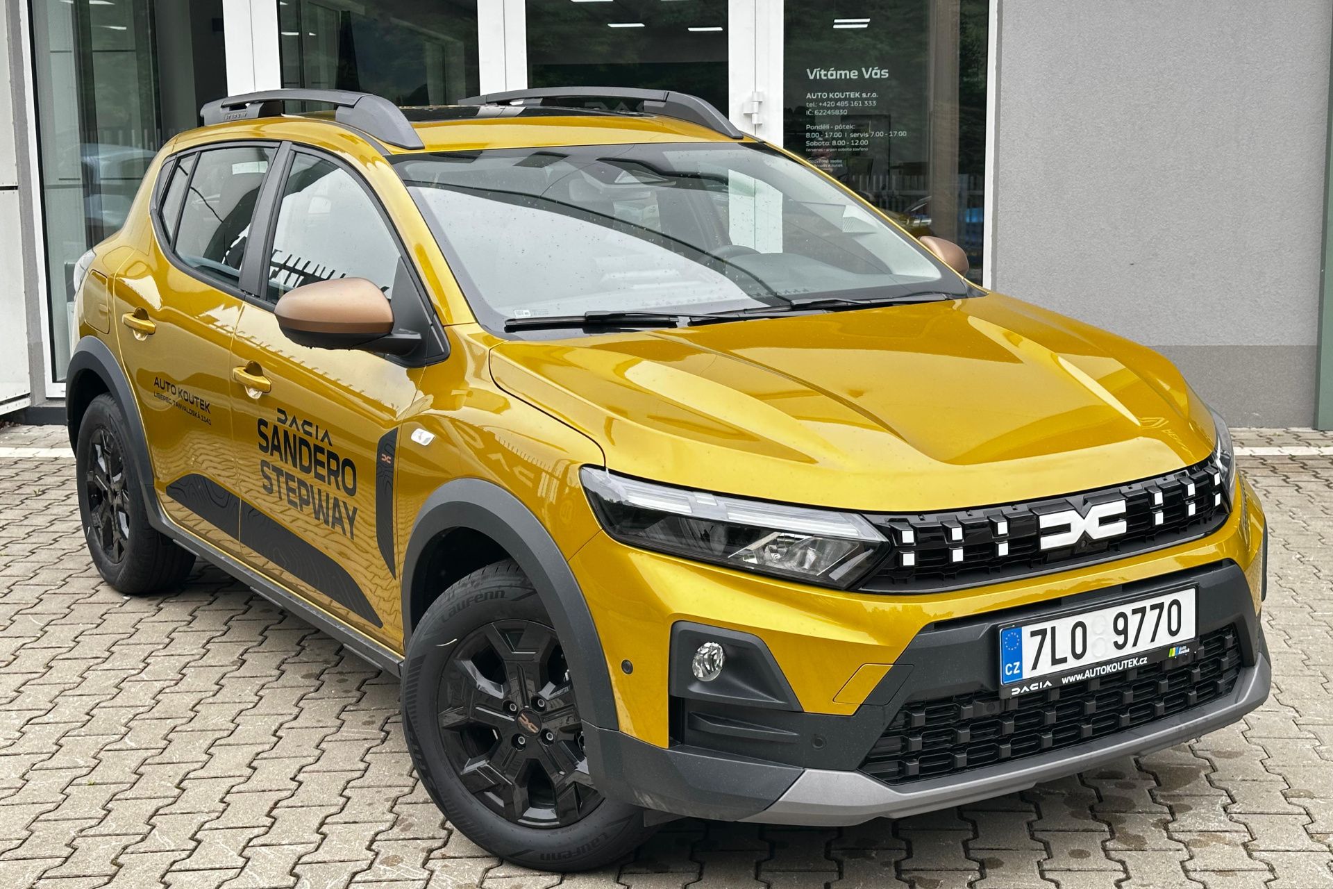 Dacia Sandero, Stepway Extreme ECO-G 120 auto