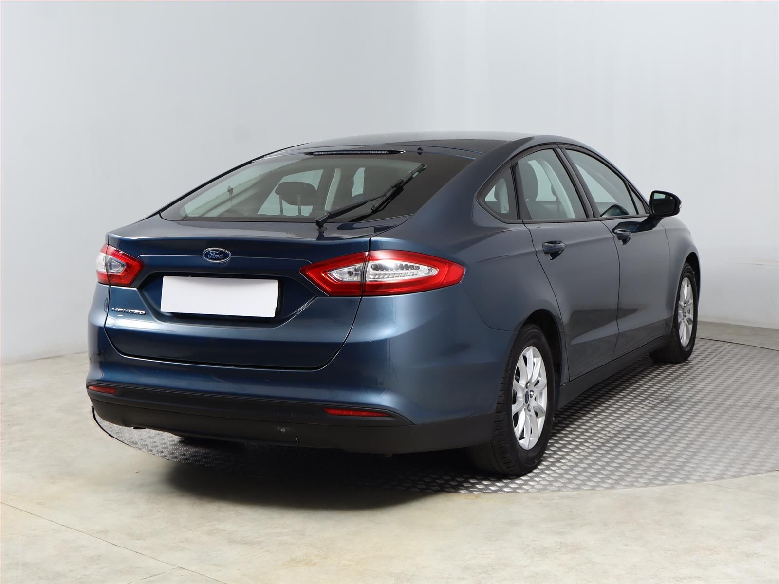 Ford Mondeo, 1.5 EcoBoost, Navi - fotka 5