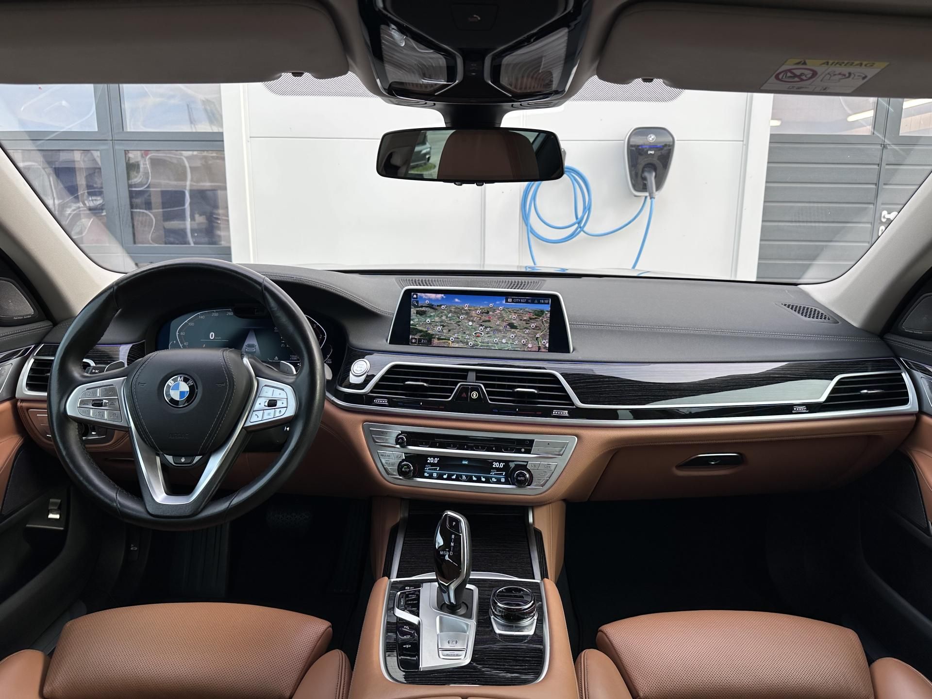 BMW Řada 7, 740d xDrive, Masáže, Nezávislé - fotka 6