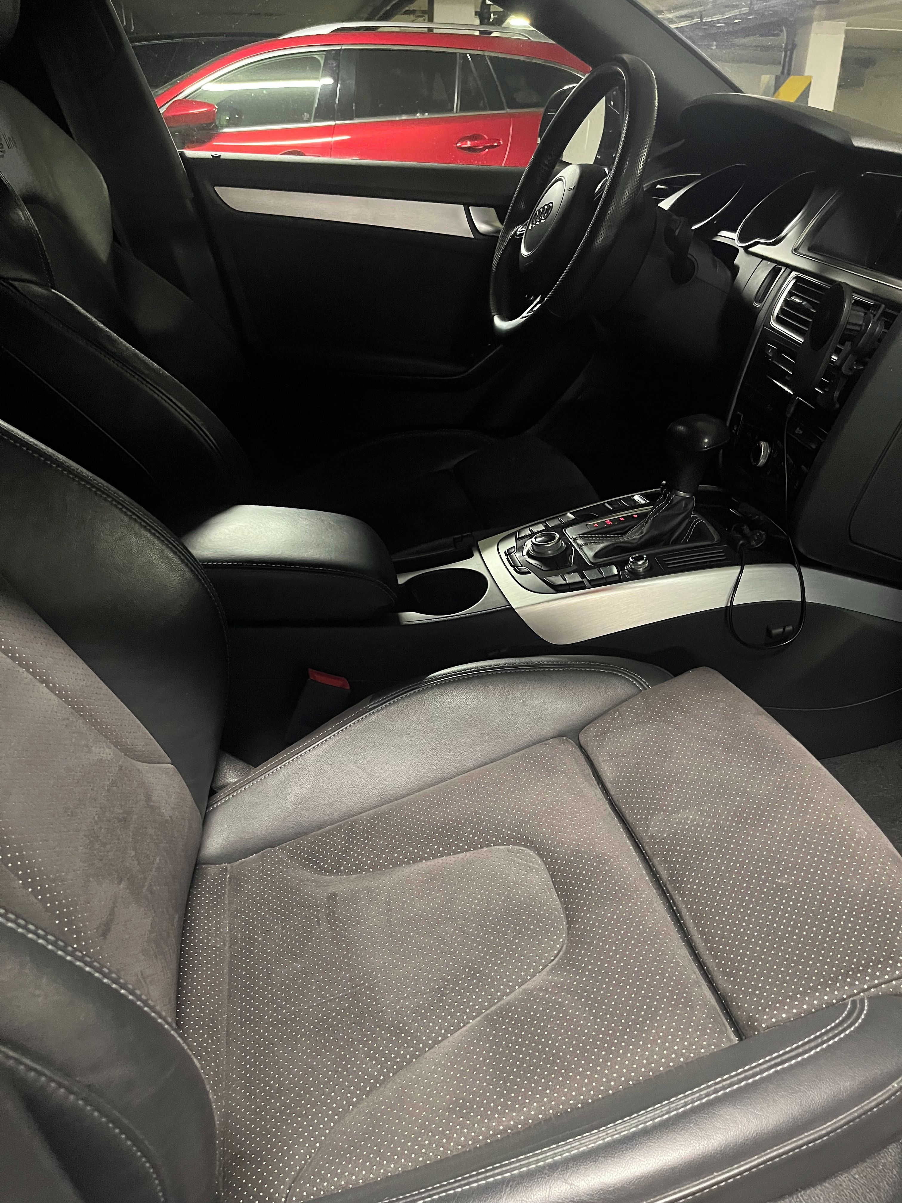 Audi A5, Nájezd 135tis km, krásný stav - fotka 4