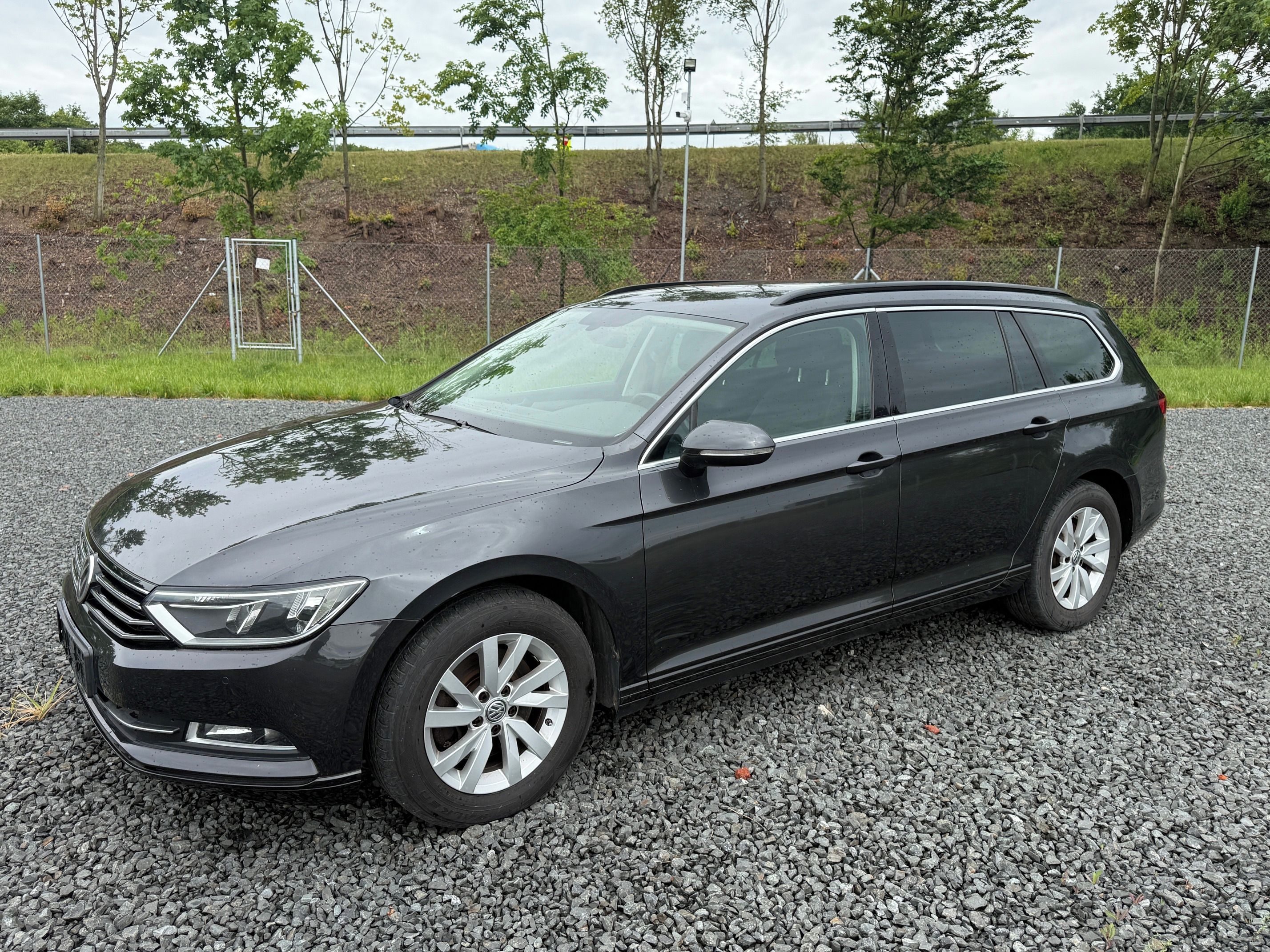 Volkswagen Passat, 2.0tdi - fotka 3