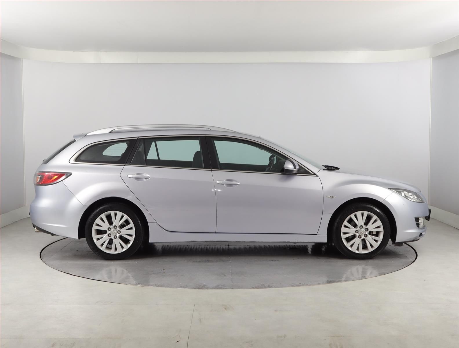 Mazda 6, 2.0, po STK, Tažné - fotka 6
