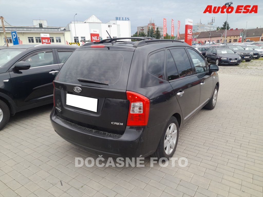 Kia Carens, 2.0 - fotka 2