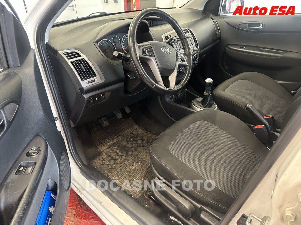 Hyundai i20, 1.2i - fotka 3
