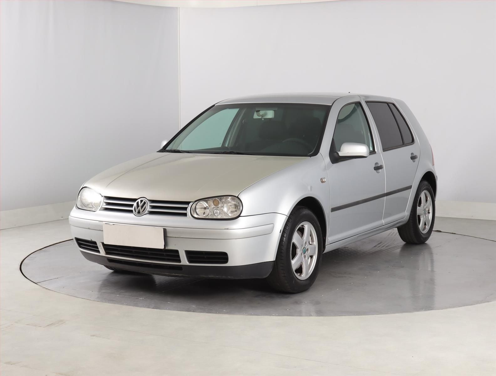 Volkswagen Golf, 1.9 TDI , Tažné, Klima - fotka 2
