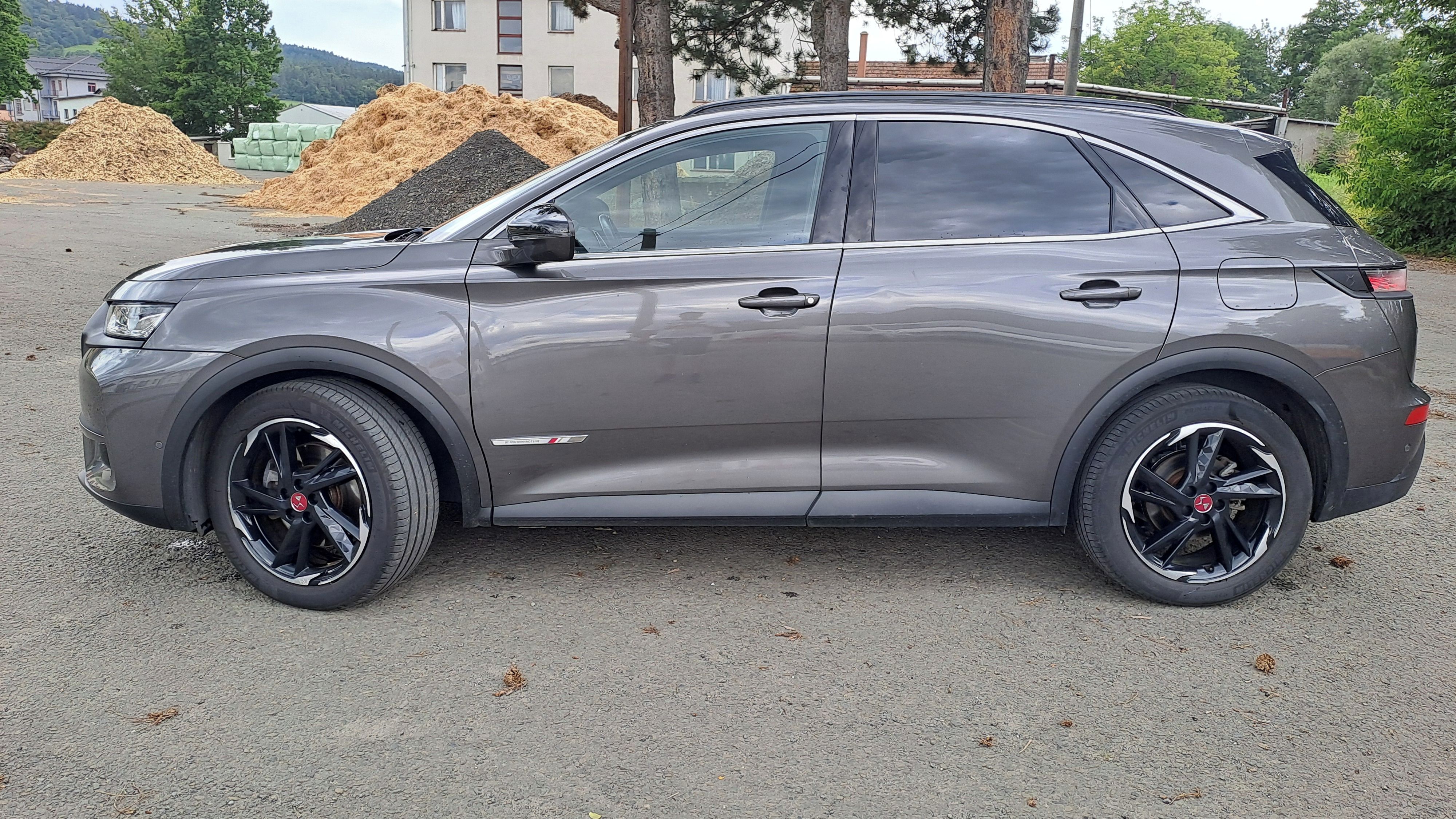 DS 7 Crossback, E-TENSE 4x4 Perfor. Line - fotka 4