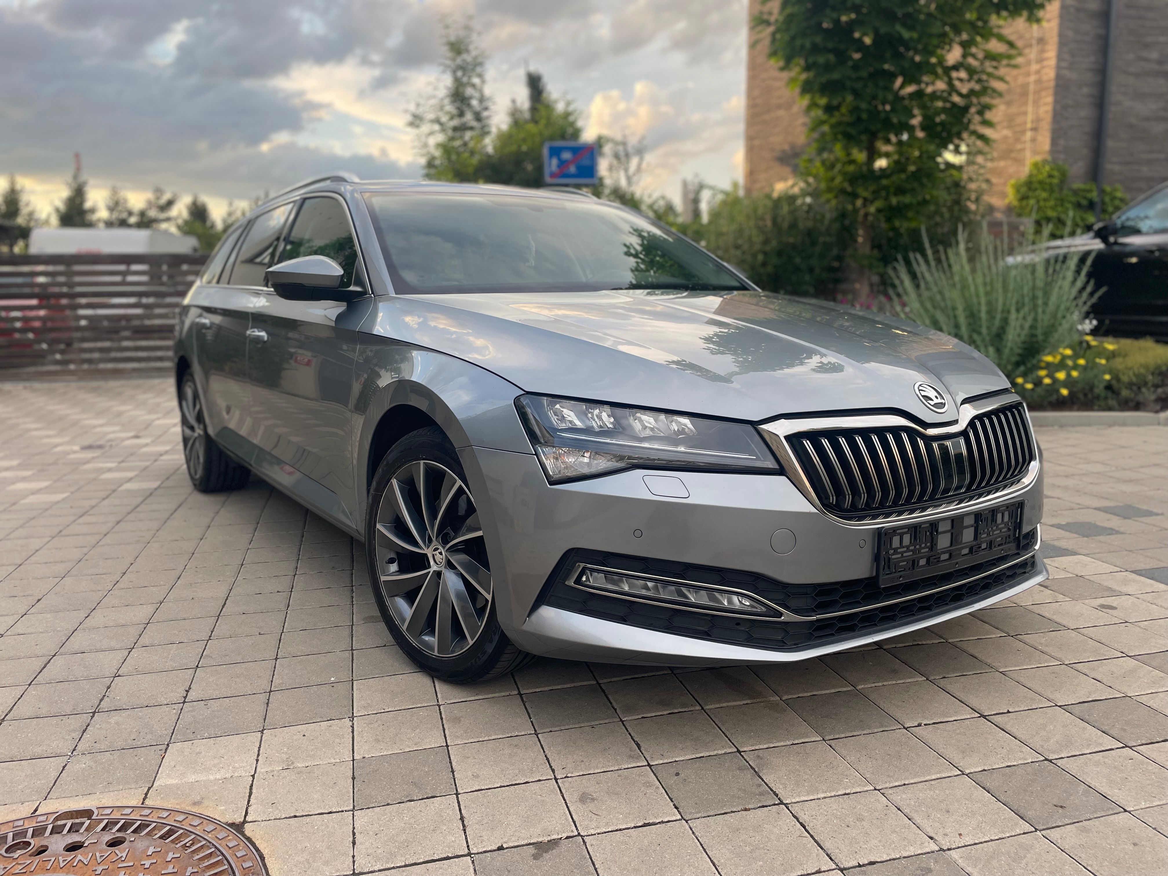 Škoda Superb, 2.0 - fotka 6