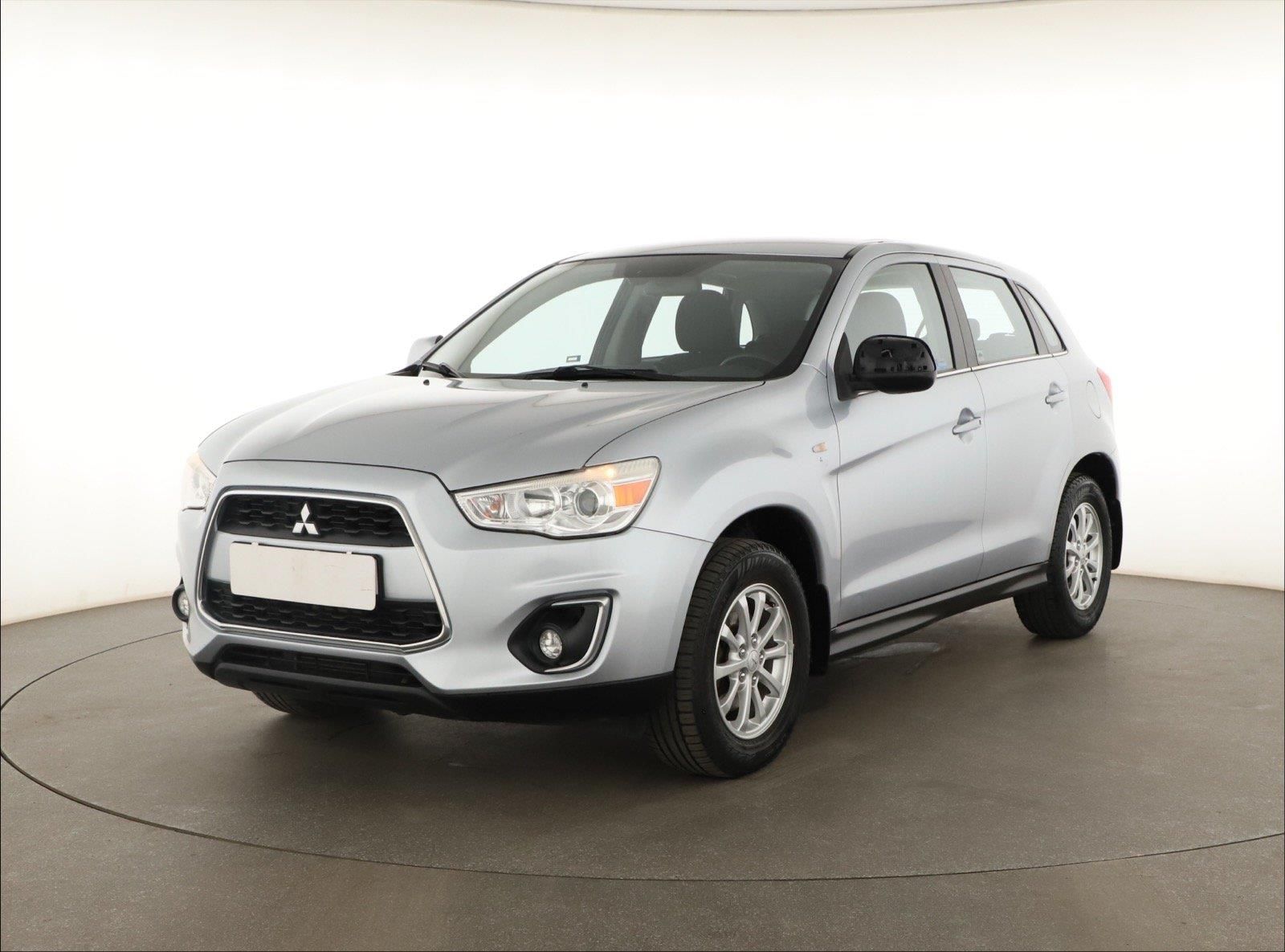 Mitsubishi ASX, 1.8 DI-D MIVEC, 4X4, ČR,1.maj - fotka 2