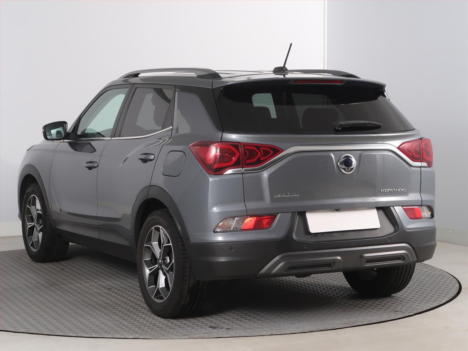 SsangYong Korando, 1.5 T-GDI, ČR,1.maj - fotka 4