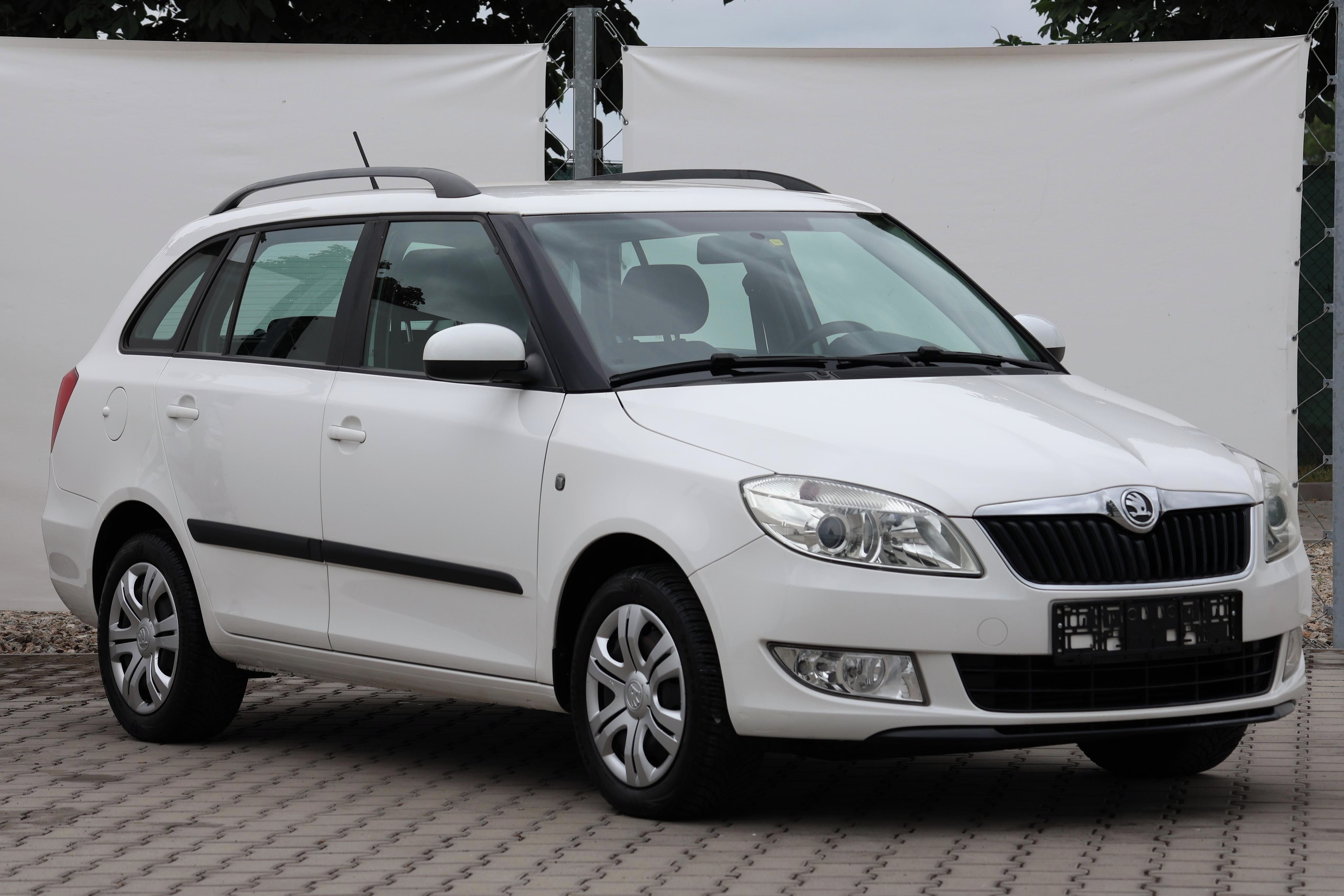 Škoda Fabia, 1.6TDI*1MAJ*SERVIS ŠKODA*2013 - fotka 3