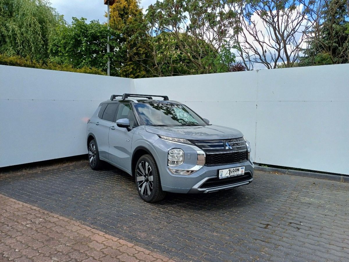 Mitsubishi Outlander, Instyle+ 2,4 MIVEC 2xelektromo