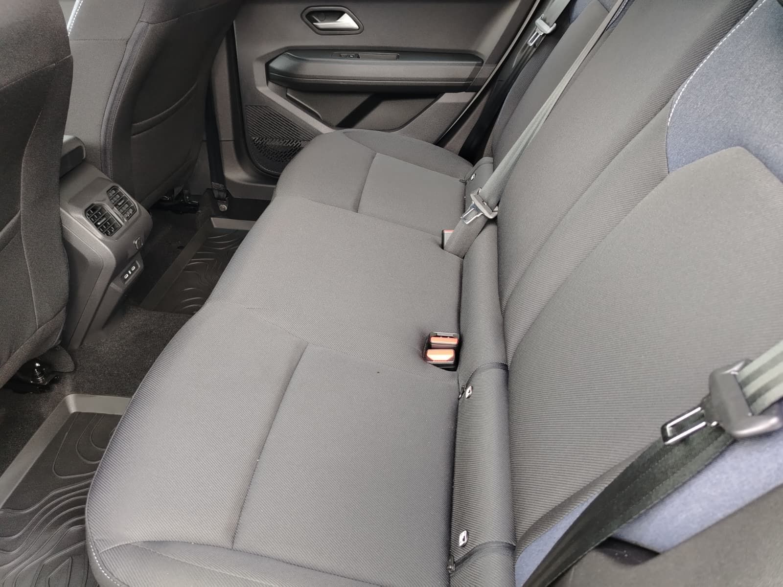 Dacia Bigster, Expression mild hybrid-G 140 - fotka 6
