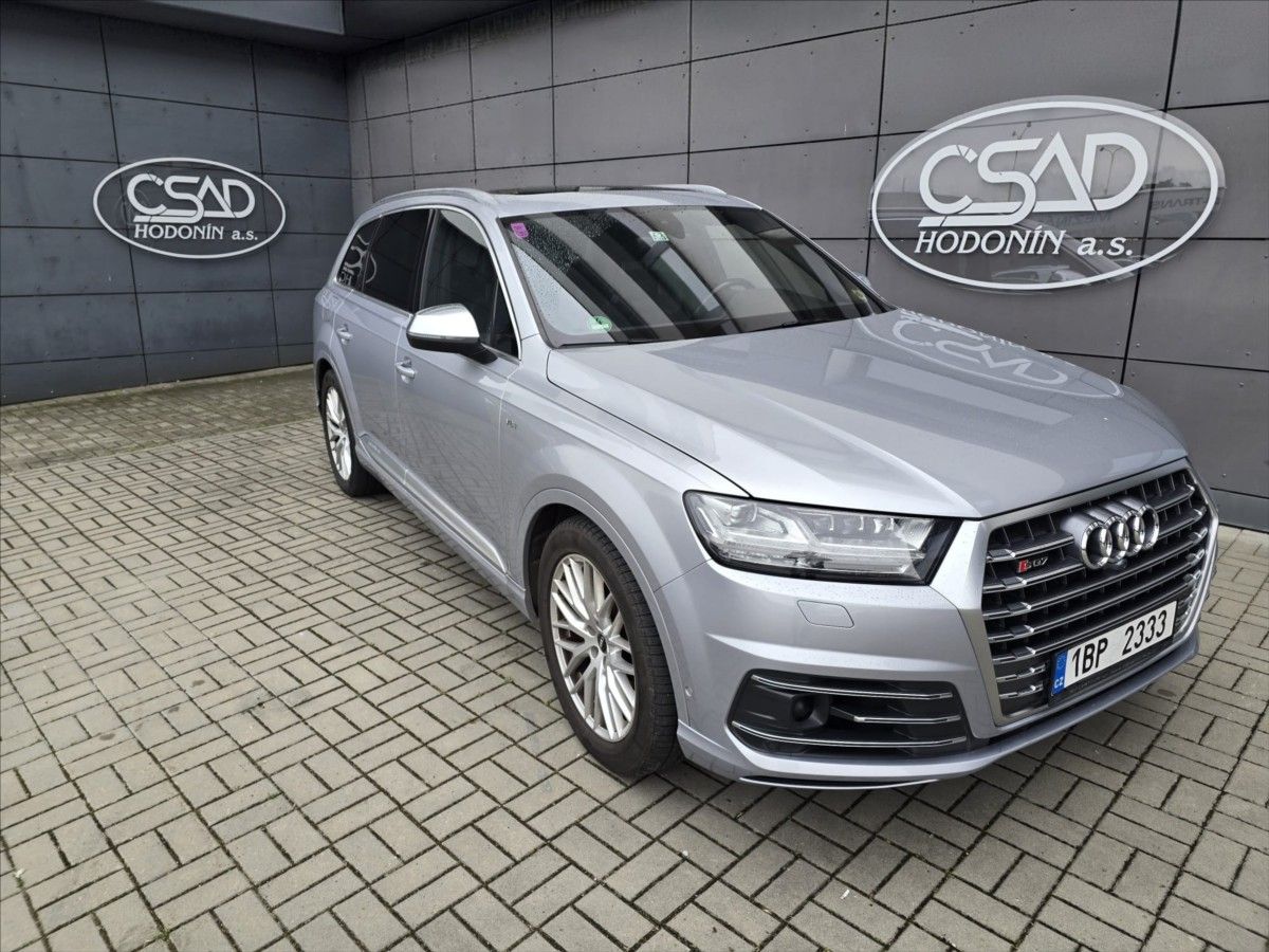 Audi SQ7, 4,0 TDI V8 320KW 1.majitel 7m