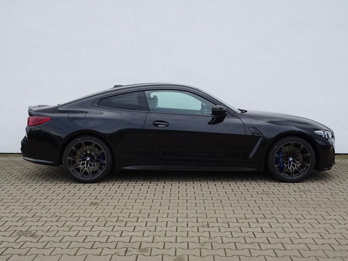 BMW M4, Competition M xDrive - fotka 5