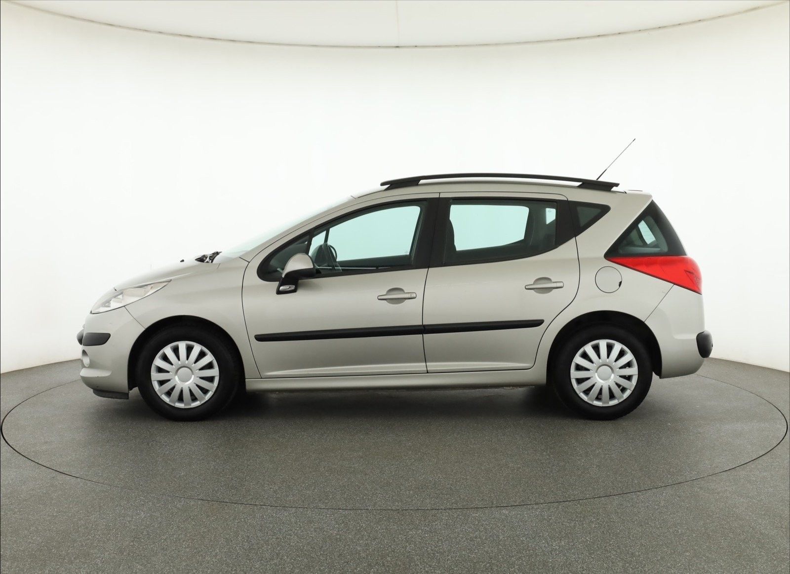 Peugeot 207, 1.4 VTi, Parkovací asistent - fotka 3
