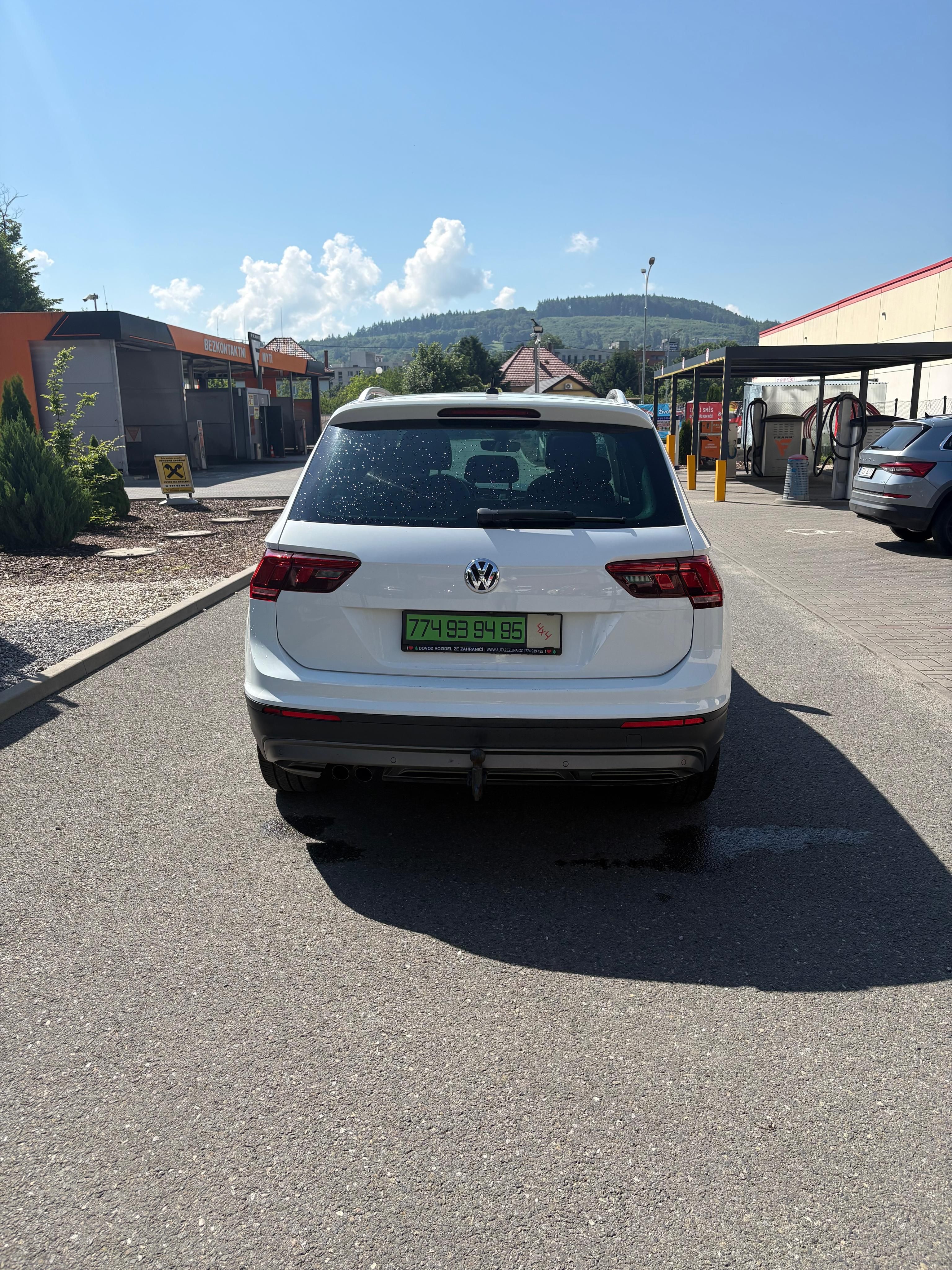 Volkswagen Tiguan, 1,4 TSI 4X4 - TOP VÝBAVA - fotka 4