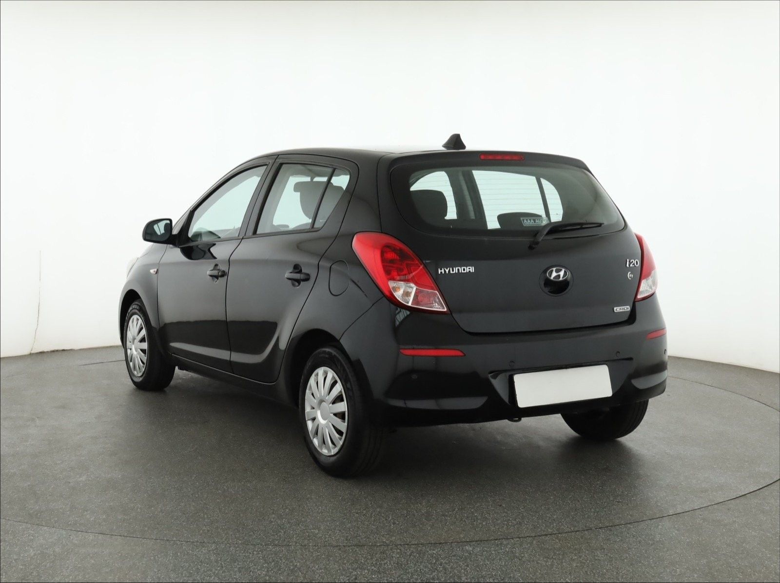 Hyundai i20, 1.1 CRDi, Klima, El. okna - fotka 4