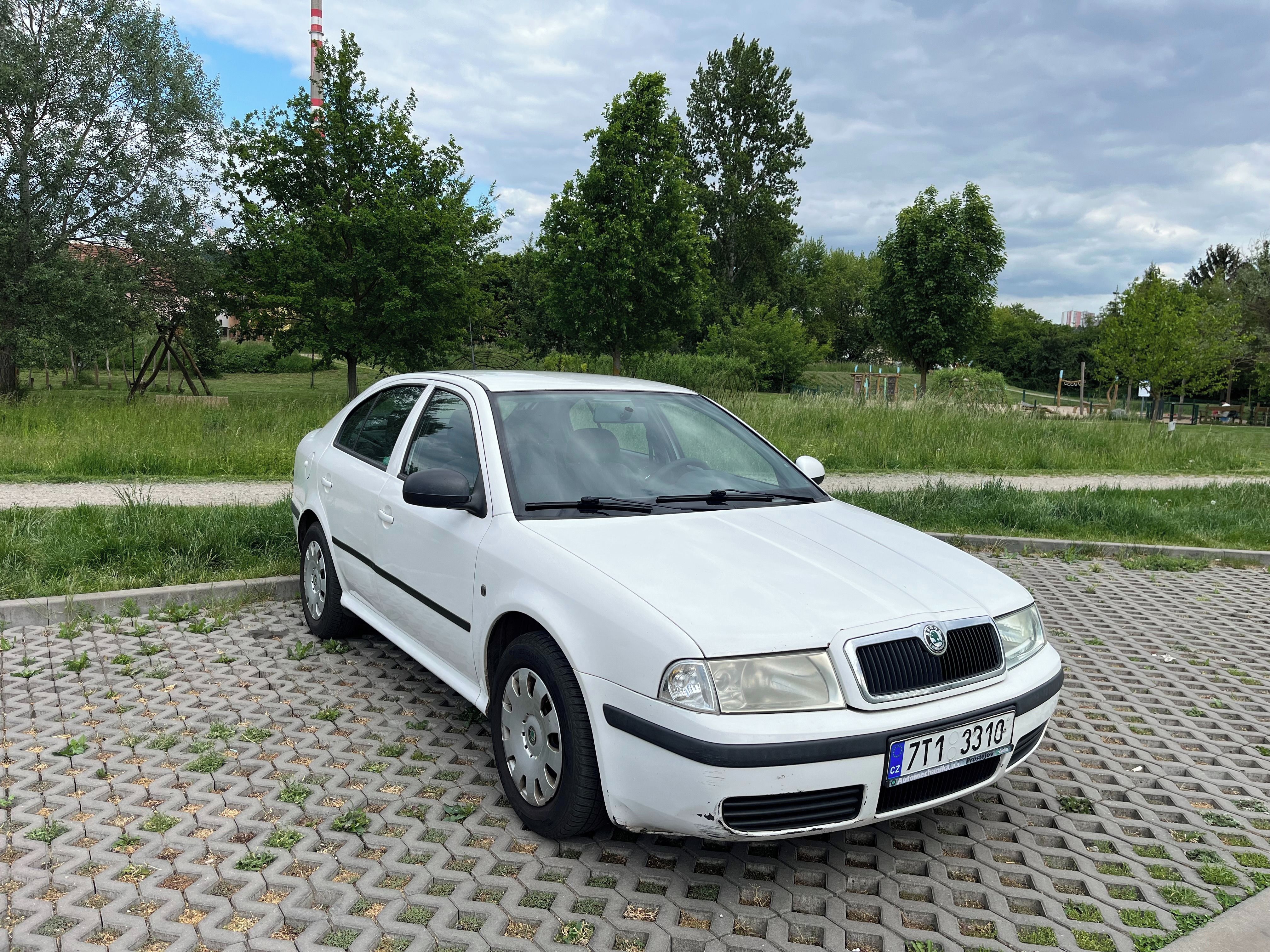Škoda Octavia, Škoda Octavia I - Tour, 2010 - fotka 2