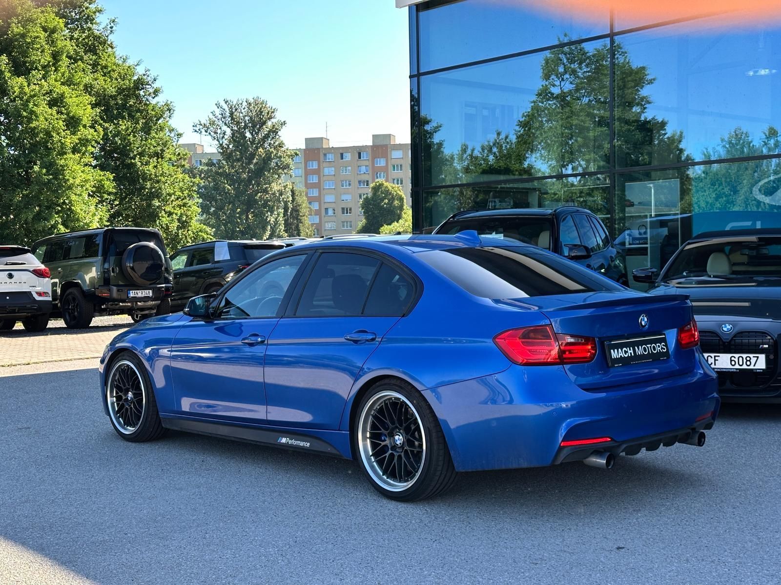 BMW Řada 3, 335i, 91 000 Km ! - fotka 4
