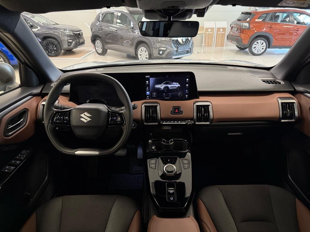 Suzuki Vitara, eVITARA 61kWh 4x4 ELE. 12/26 - fotka 6