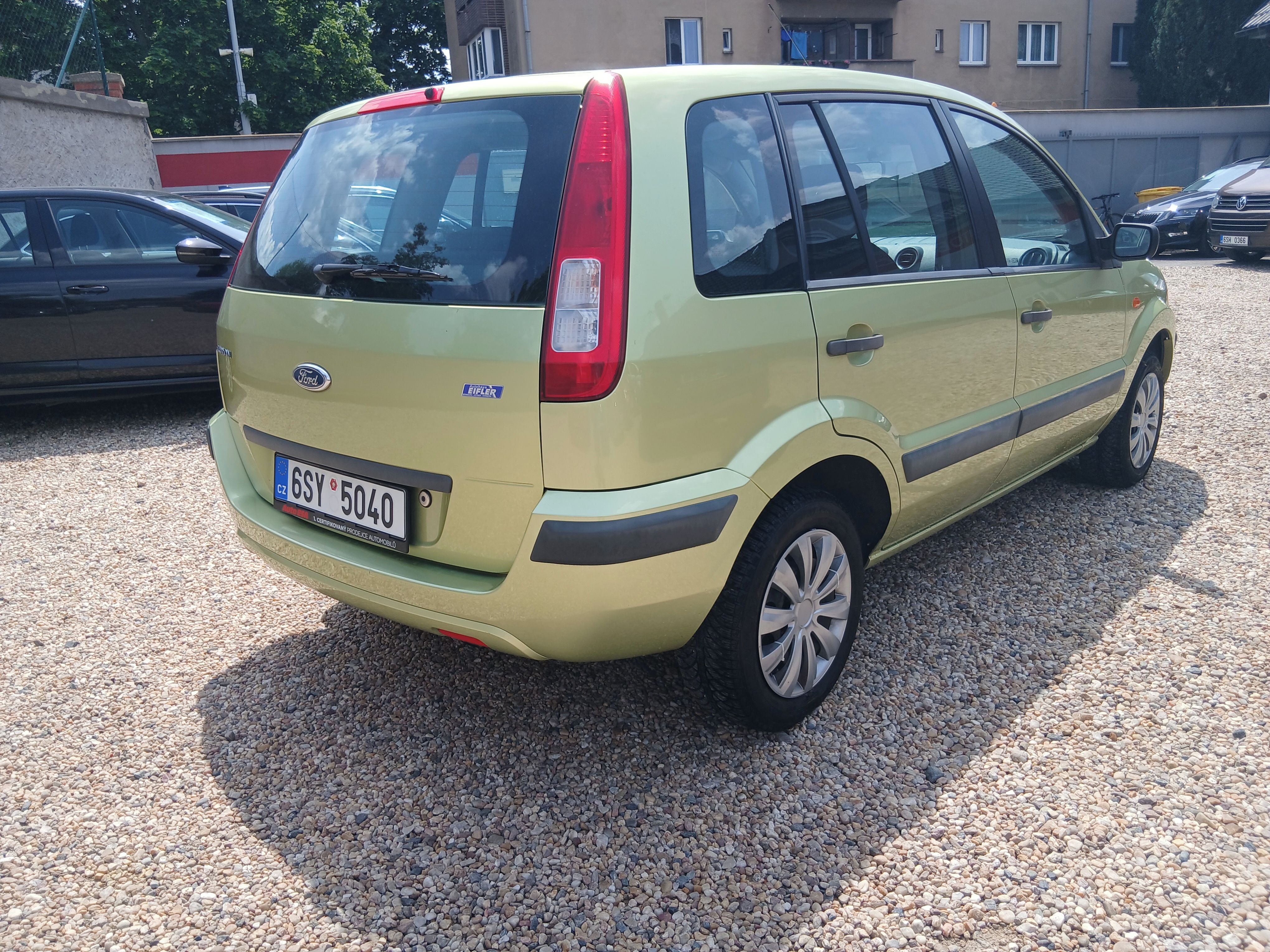 Ford Fusion, 1.4 16V 59KW Naj: 43.200Km - fotka 5
