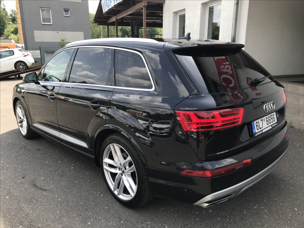 Audi Q7, 3,0 TDi Quattro 200kW S-Line - fotka 6