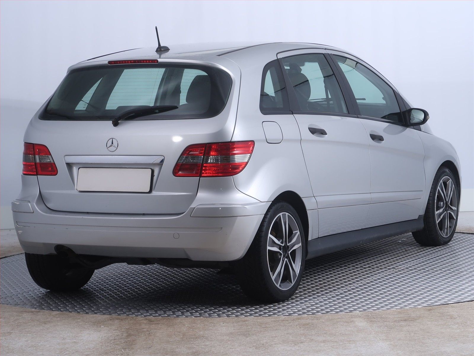 Mercedes-Benz Třídy B, 180 CDI, Edition, NOVÁ CENA - fotka 5